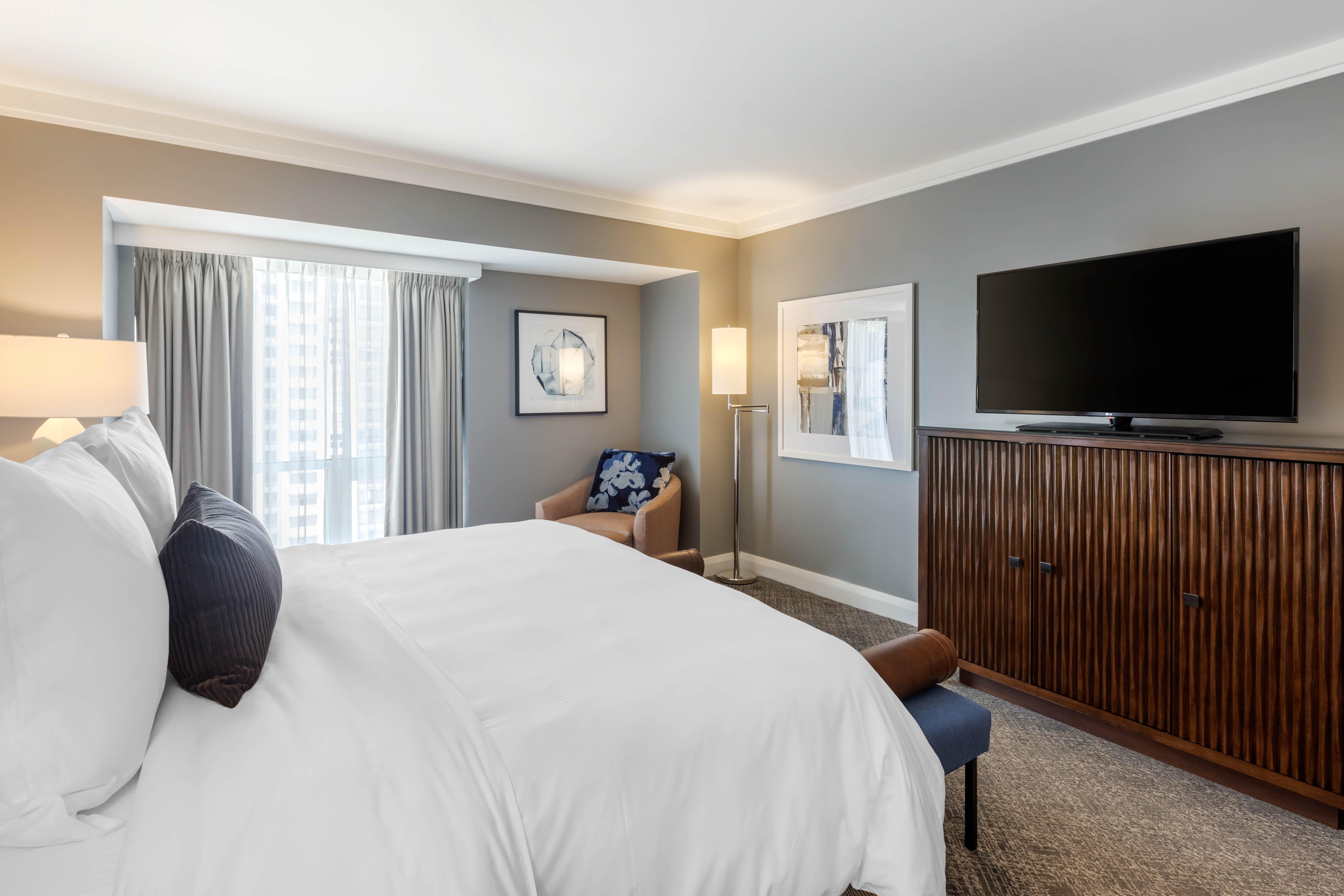 Omni Angeles 4*