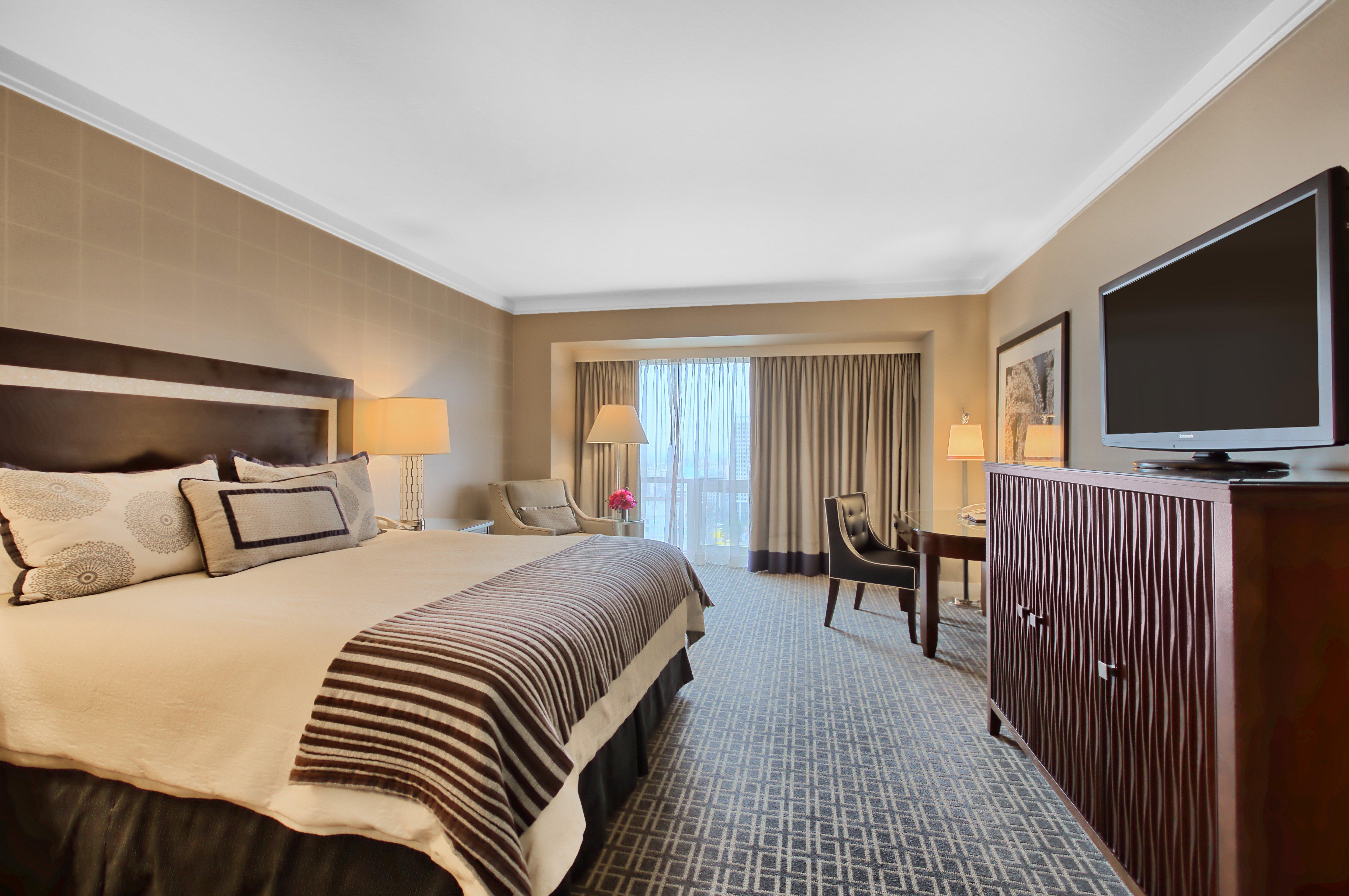 Omni Angeles California Plaza 4* Los Ángeles