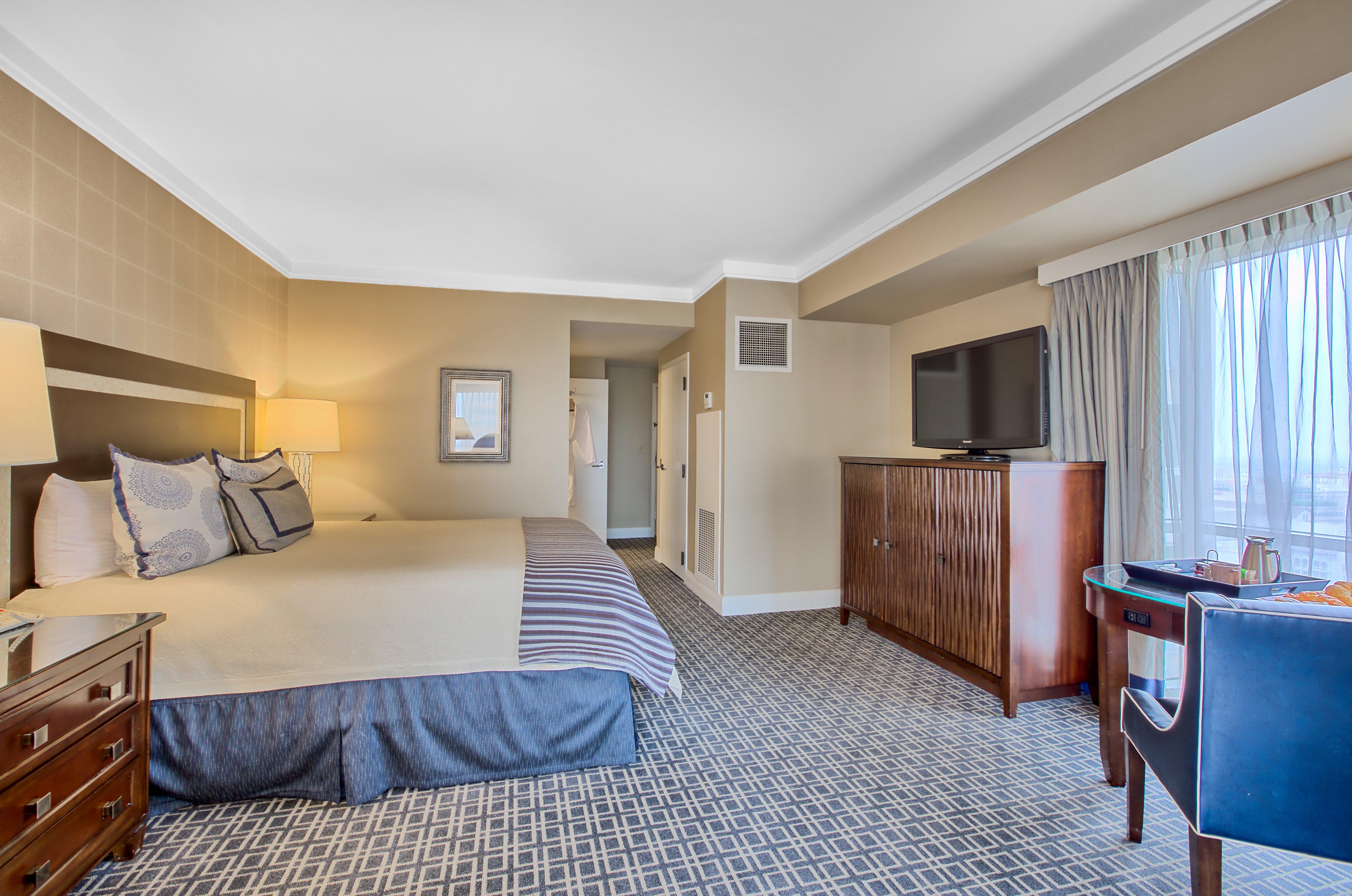 Omni Angeles California Plaza Hotel Los Ángeles