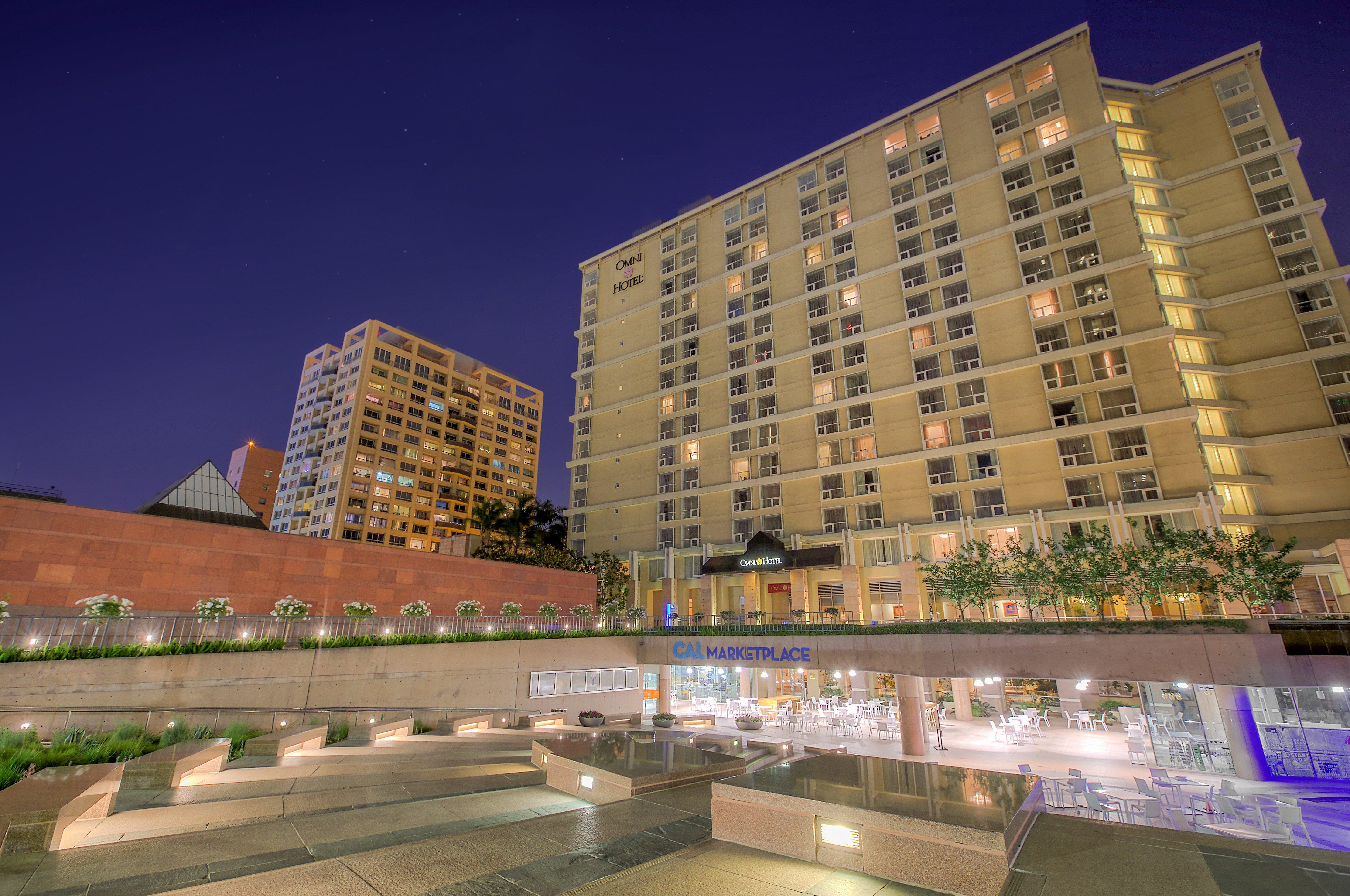 Omni Angeles California Plaza Hotel 4*