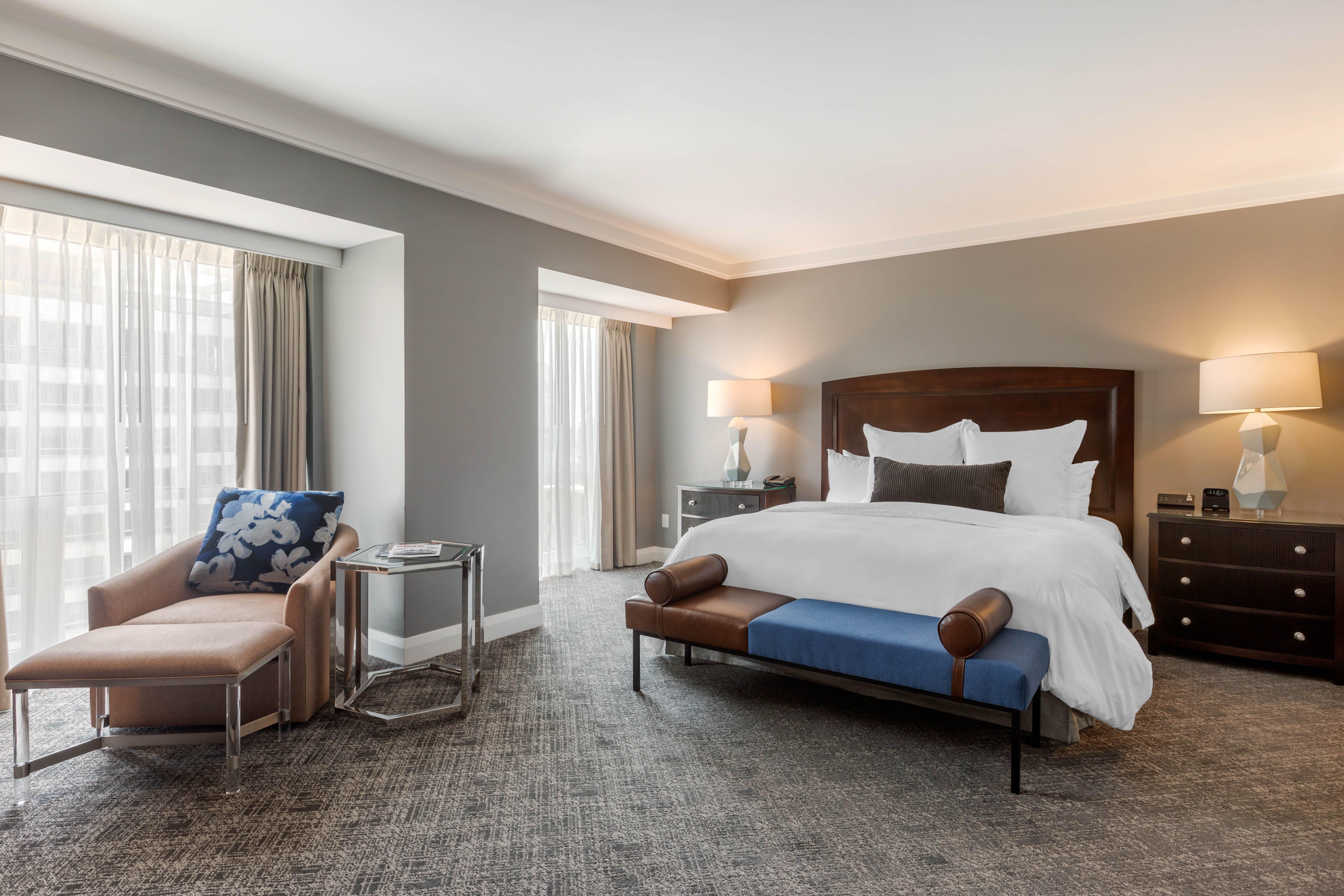 Hotel Omni Angeles California Plaza
